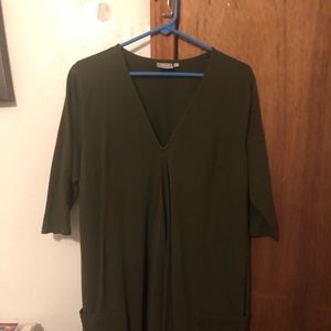 Green tunic dress